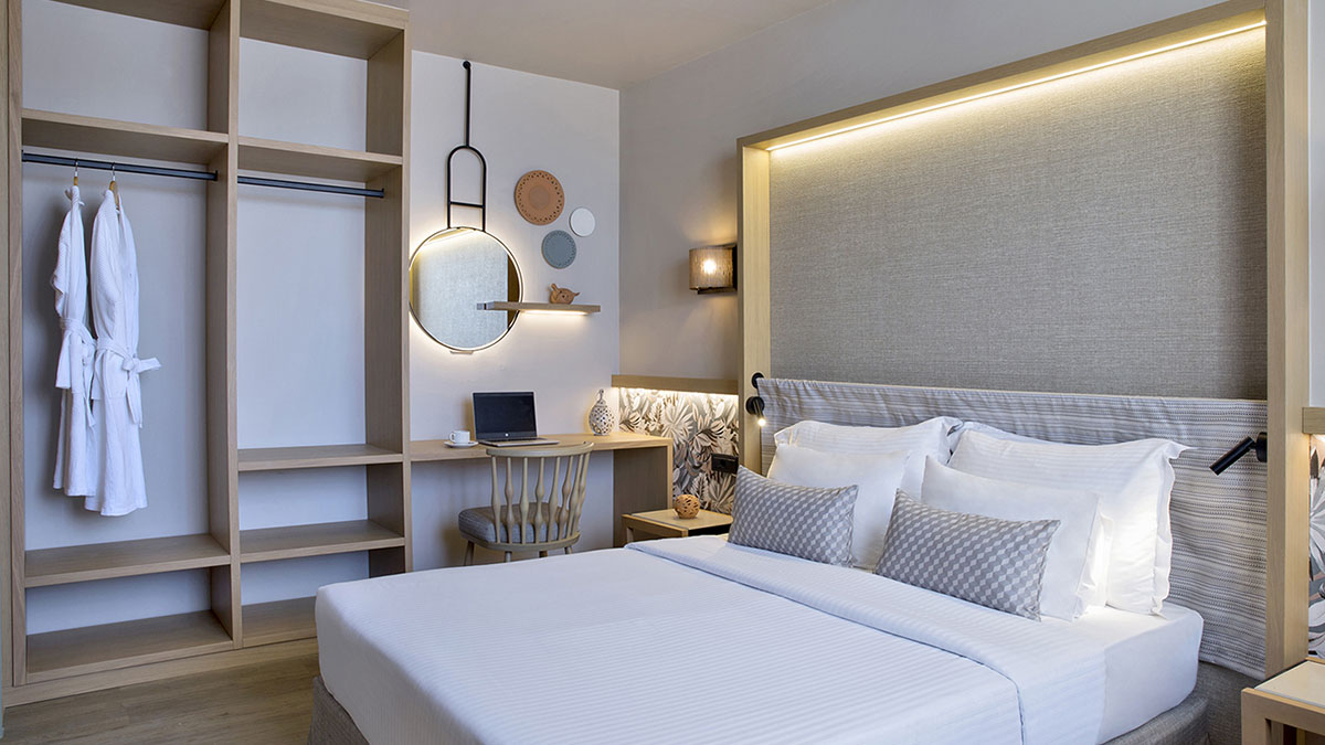 Two Bedroom Maisonette with Private Pool